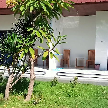 Giri Homestay Αμέντ Εξωτερικό φωτογραφία