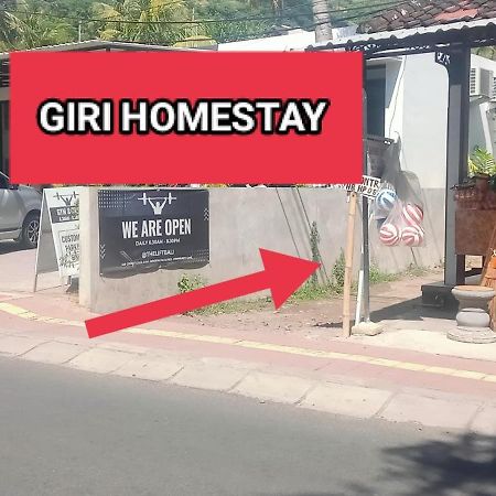 Giri Homestay Αμέντ Εξωτερικό φωτογραφία