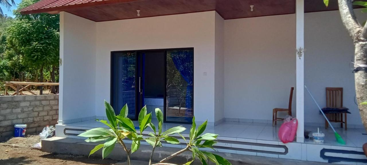 Giri Homestay Αμέντ Εξωτερικό φωτογραφία